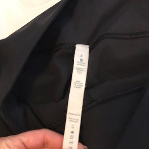 lululemon athletica Pants - Lululemon Capri Yoga Pants lululemon athletica Pants - Lululemon Capri Yoga Pants